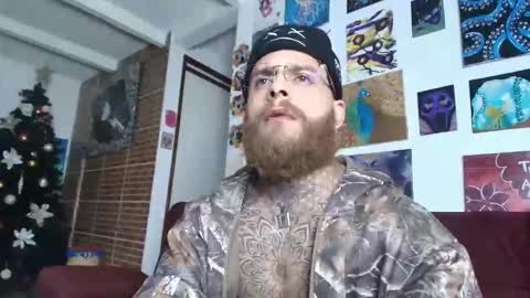 vickingcock7 online show from November 18, 2025, 11:48 pm