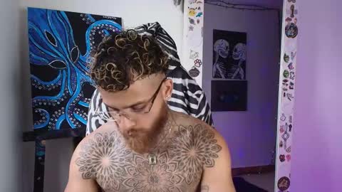 Snapshot of vickingcock7 chatting on February 5, 2026, 10:25 pm vickingcock7 online show from February 5, 2026, 10:25 pm