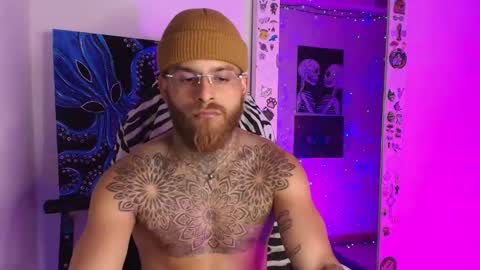 Snapshot of vickingcock7 chatting on February 11, 2026, 1:10 am vickingcock7 online show from February 11, 2026, 1:10 am