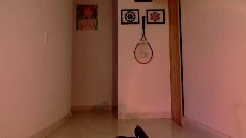 Vicky  online show from December 21, 2024, 2:52 am