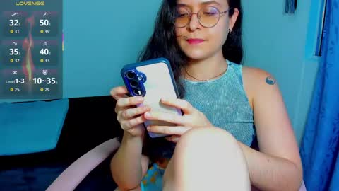 Vicky online show from May 26, 2026, 11:12 pm