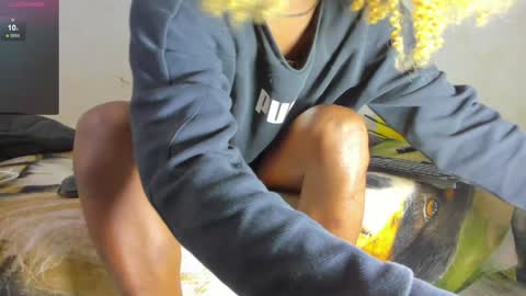 vicky manuela online show from January 31, 2025, 11:03 am