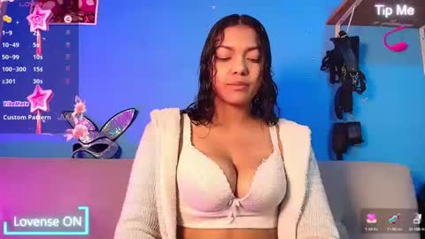 vicky_miller_05 online show from March 5, 2025, 8:21 pm