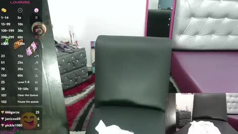 Valentina online show from February 17, 2025, 10:58 pm