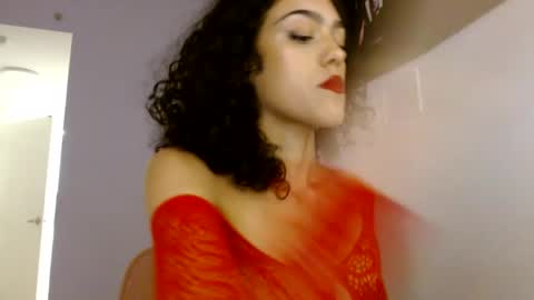 Goddess Victory  online show from November 17, 2025, 2:17 am