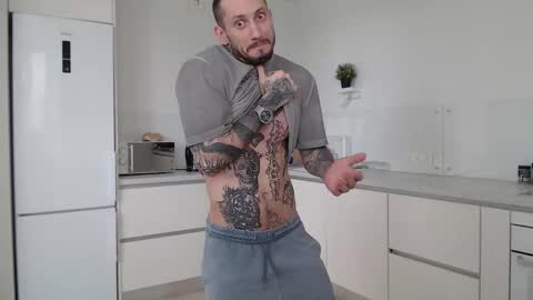 Snapshot of victor_rhino chatting on February 16, 2026, 10:33 am Victor rhinoff online show from February 16, 2026, 10:33 am