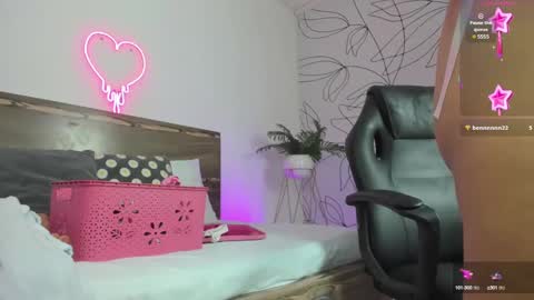 Victoria online show from December 20, 2024, 3:42 pm