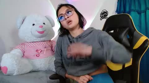 victoria online show from March 25, 2026, 6:14 pm