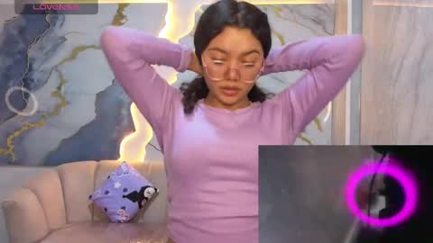 victoria_castillo_b online show from April 9, 2026, 3:06 am