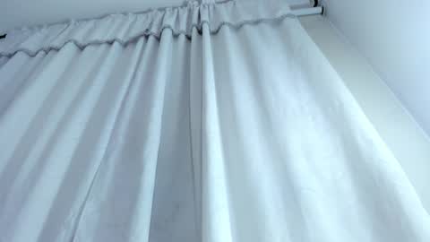 valentina online show from September 20, 2025, 11:33 am