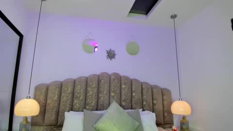 valentina online show from February 22, 2026, 12:15 pm