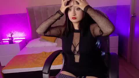  Victoria  online show from April 30, 2026, 12:22 pm
