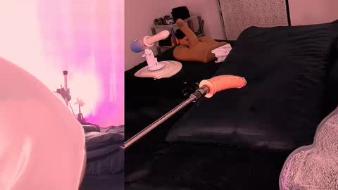 victoria_luxe online show from January 12, 2026, 10:42 am