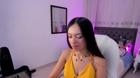 victoria_piercee online show from January 9, 2026, 6:53 pm