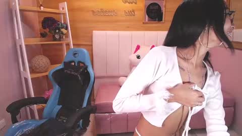 Snapshot of victoria_ricci_a chatting on January 29, 2025, 7:22 pm Victoria online show from January 29, 2025, 7:22 pm