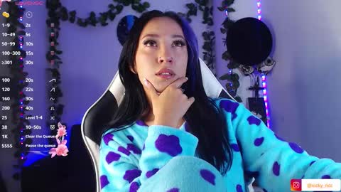 Snapshot of victoria_ricci_a chatting on November 19, 2025, 4:56 am Victoria online show from November 19, 2025, 4:56 am