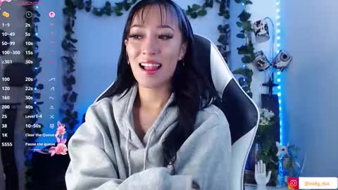 Snapshot of victoria_ricci_a chatting on November 25, 2025, 7:03 pm Victoria online show from November 25, 2025, 7:03 pm