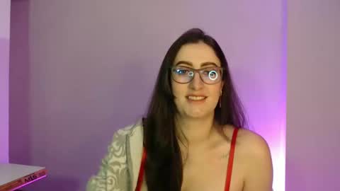 Victoria online show from January 8, 2025, 11:30 pm