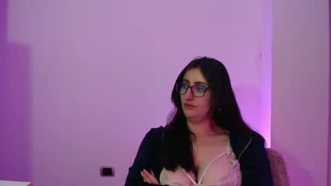 Victoria online show from March 12, 2025, 12:31 am