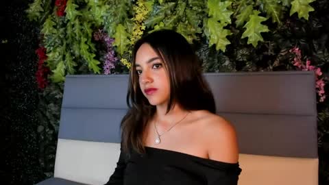 Snapshot of victoriaa2_doll chatting on May 7, 2026, 11:59 am victoriaa2_doll online show from May 7, 2026, 11:59 am