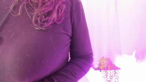 Snapshot of victoriaa_anderson_ chatting on April 20, 2026, 2:42 pm victoriaa_anderson_ online show from April 20, 2026, 2:42 pm