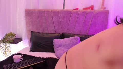 Snapshot of victoriaa_anderson_ chatting on April 23, 2026, 1:24 pm victoriaa_anderson_ online show from April 23, 2026, 1:24 pm