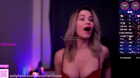 Snapshot of victoriahillova chatting on December 18, 2024, 3:37 am Victoria Hillova online show from December 18, 2024, 3:37 am