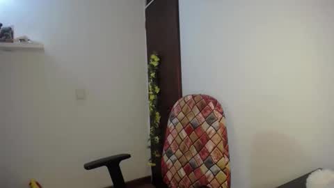 victorialg online show from January 13, 2026, 9:09 pm