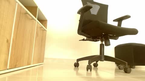 Victoria online show from February 17, 2026, 4:57 pm