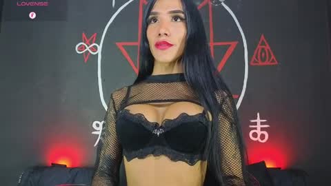 Victoria Vampire online show from April 9, 2026, 6:19 am