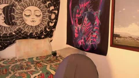 Snapshot of victorino_jhonson chatting on December 16, 2024, 6:16 pm Victorino Jhonson online show from December 16, 2024, 6:16 pm