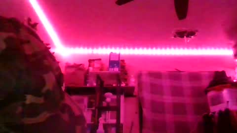 Snapshot of victorville14 chatting on June 17, 2026, 9:45 am miketville9 online show from June 17, 2026, 9:45 am