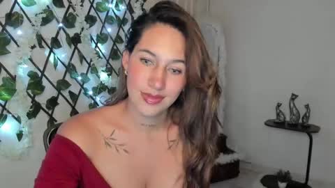 Victoria online show from November 20, 2025, 9:36 pm