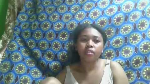 vierge28430 online show from April 18, 2026, 4:33 pm