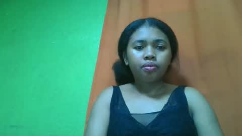 vierge28430 online show from May 18, 2026, 7:47 am