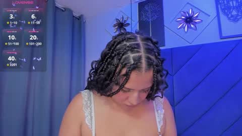 Viiolett online show from February 23, 2025, 7:17 pm