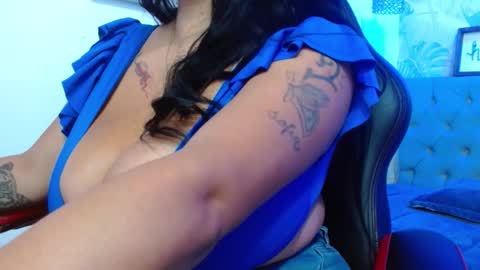 viioleta online show from October 3, 2025, 12:46 pm