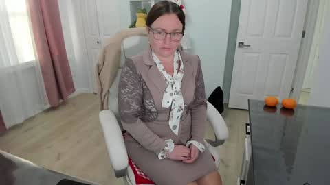 Ukrainian-woman online show from December 27, 2024, 1:50 pm