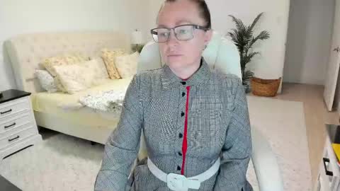 Snapshot of vika7333 chatting on May 9, 2026, 11:37 am Ukrainian-woman online show from May 9, 2026, 11:37 am