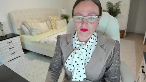 Snapshot of vika7333 chatting on June 3, 2026, 11:02 am Ukrainian-woman online show from June 3, 2026, 11:02 am