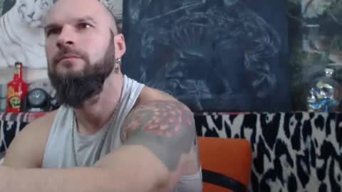 Snapshot of viking_me chatting on December 28, 2024, 10:14 am viking online show from December 28, 2024, 10:14 am