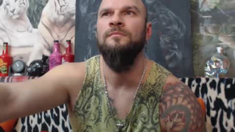 Snapshot of viking_me chatting on December 30, 2024, 8:15 pm viking online show from December 30, 2024, 8:15 pm
