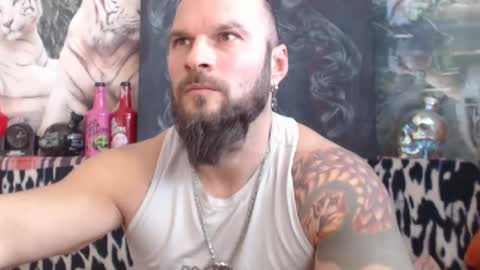 Snapshot of viking_me chatting on January 5, 2025, 10:32 am viking online show from January 5, 2025, 10:32 am