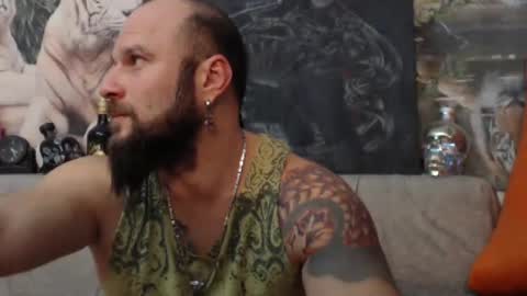 Snapshot of viking_me chatting on January 13, 2025, 7:10 pm viking online show from January 13, 2025, 7:10 pm