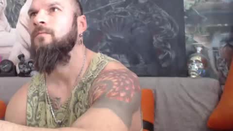 Snapshot of viking_me chatting on January 17, 2025, 11:27 am viking online show from January 17, 2025, 11:27 am
