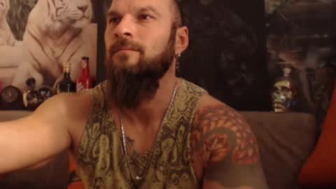 Snapshot of viking_me chatting on January 17, 2025, 2:28 pm viking online show from January 17, 2025, 2:28 pm