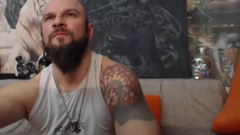 Snapshot of viking_me chatting on January 22, 2025, 8:59 pm viking online show from January 22, 2025, 8:59 pm