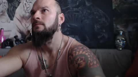 Snapshot of viking_me chatting on February 5, 2025, 7:50 am viking online show from February 5, 2025, 7:50 am