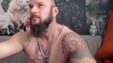 Snapshot of viking_me chatting on February 26, 2025, 11:20 am viking online show from February 26, 2025, 11:20 am