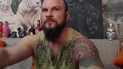Snapshot of viking_me chatting on March 1, 2025, 7:15 pm viking online show from March 1, 2025, 7:15 pm